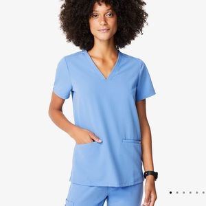 Figs Scrub Top
